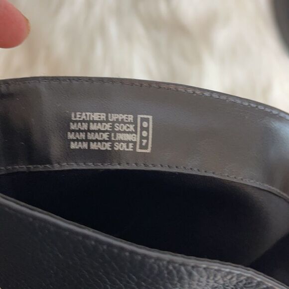 Bakers Jezebel Black Leather Buckle  Booties Sz 7 - Picture 5 of 6